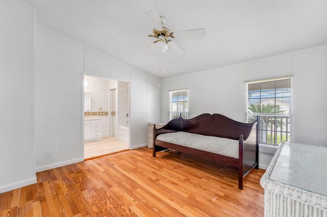 9207 Widener Street, Panama City Beach, FL 32407