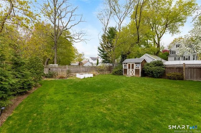 89 Noroton Avenue, Darien, CT 06820