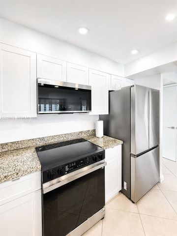 5838 Collins Ave 5G, Miami Beach, FL 33140