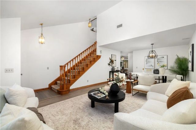 904 N 1st Avenue D, Arcadia, CA 91006
