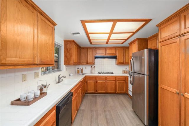 904 N 1st Avenue D, Arcadia, CA 91006