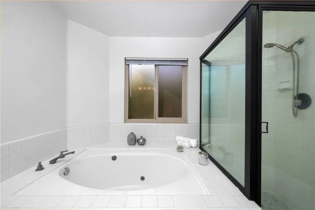 904 N 1st Avenue D, Arcadia, CA 91006