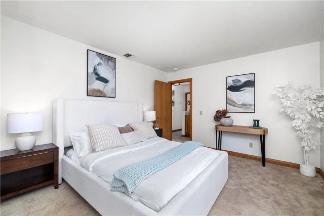 904 N 1st Avenue D, Arcadia, CA 91006