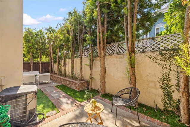 904 N 1st Avenue D, Arcadia, CA 91006