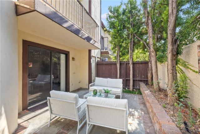 904 N 1st Avenue D, Arcadia, CA 91006