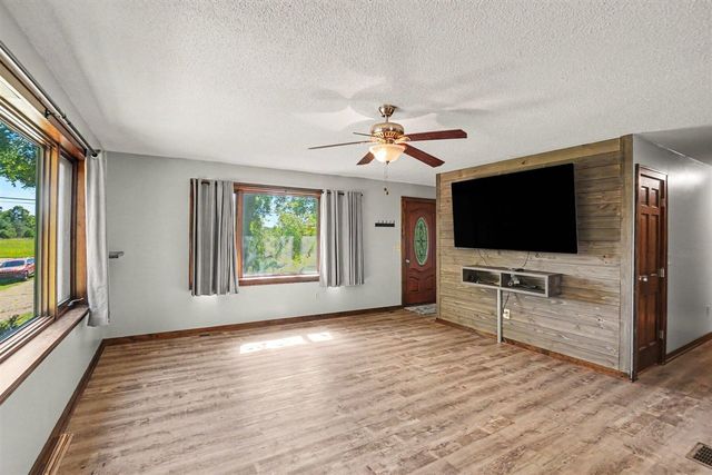13205 120th Avenue, Rodney, MI 49342