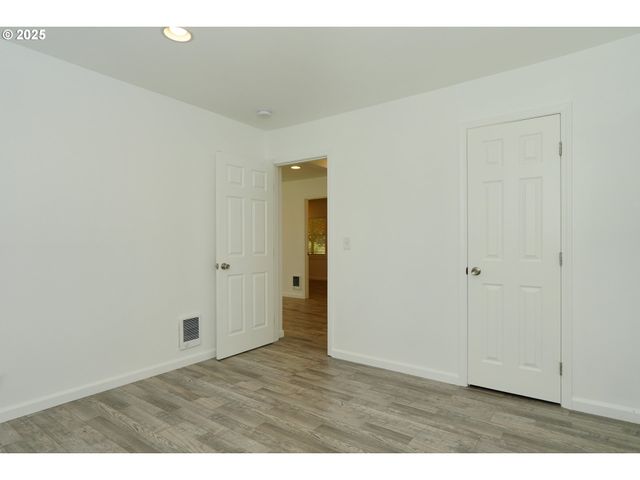 2650 Se 164TH Ave, Portland, OR 97236