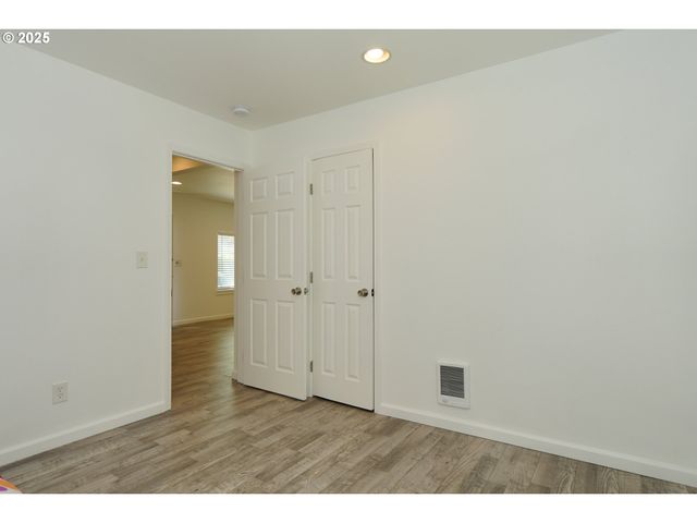 2650 Se 164TH Ave, Portland, OR 97236