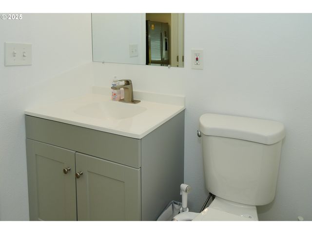 2650 Se 164TH Ave, Portland, OR 97236