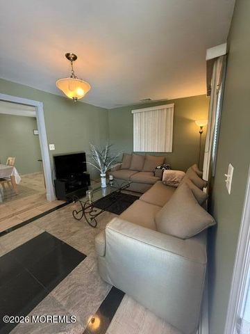 47 W Anchor Drive, Little Egg Harbor, NJ 08087