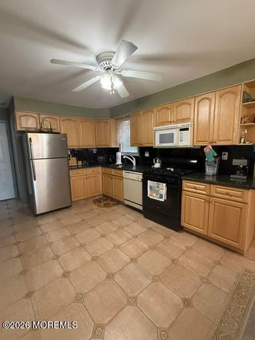 47 W Anchor Drive, Little Egg Harbor, NJ 08087