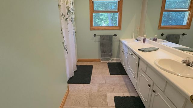 6817 Springbrook Lane, Cooper Twp, MI 49004