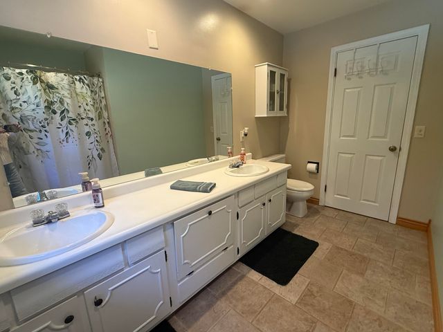 6817 Springbrook Lane, Cooper Twp, MI 49004