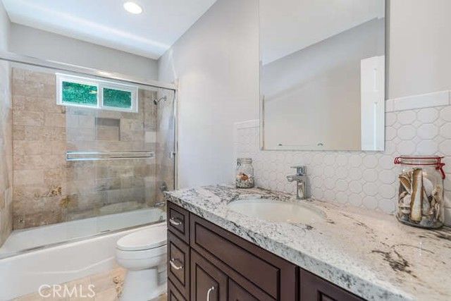 3325 Alginet, Encino (los Angeles), CA 91436
