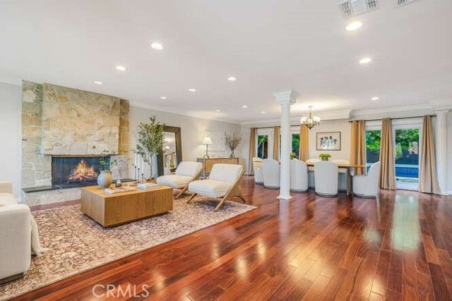 3325 Alginet, Encino (los Angeles), CA 91436