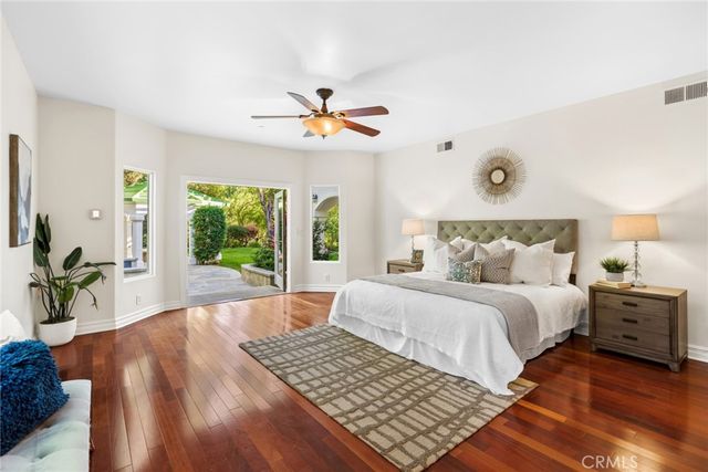 128 S Derby Circle, Anaheim Hills, CA 92808