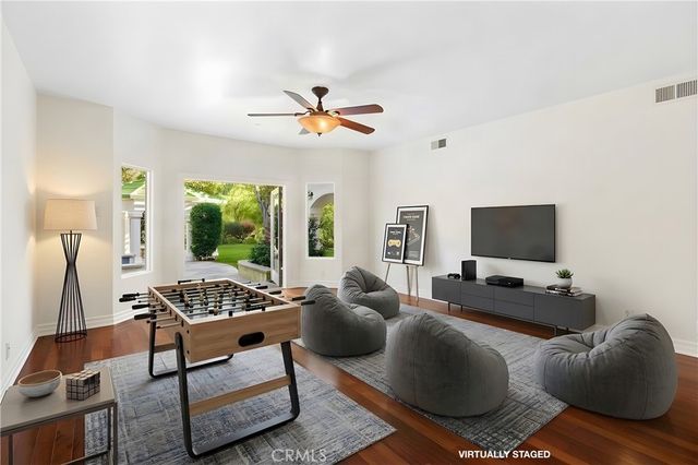 128 S Derby Circle, Anaheim Hills, CA 92808