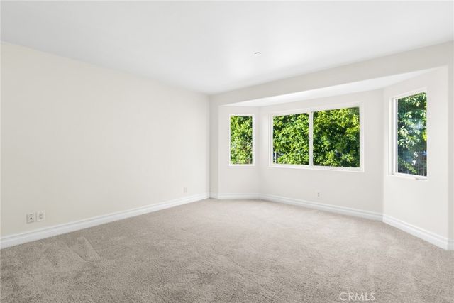 128 S Derby Circle, Anaheim Hills, CA 92808