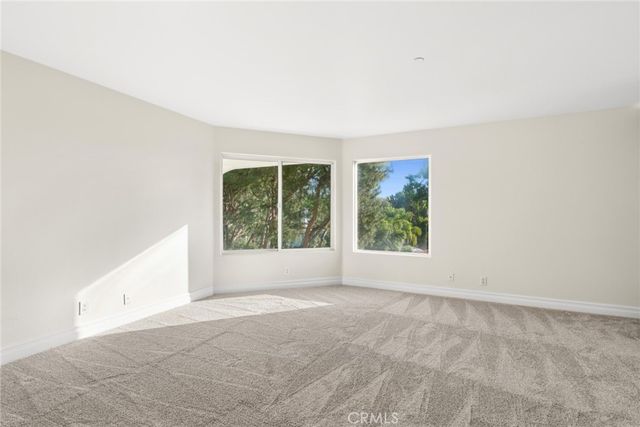 128 S Derby Circle, Anaheim Hills, CA 92808