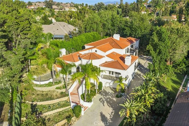 128 S Derby Circle, Anaheim Hills, CA 92808