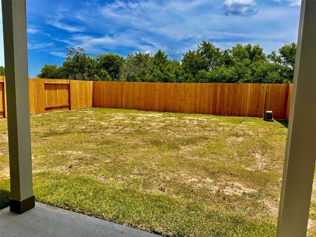 730 Tejas Village Parkway, Beasley, TX 77417