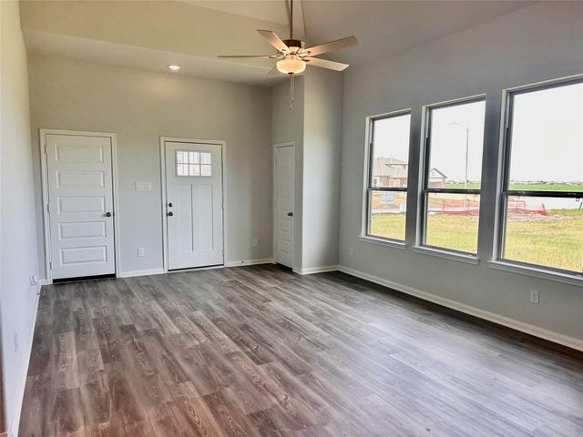 730 Tejas Village Parkway, Beasley, TX 77417