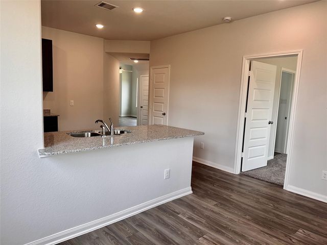 730 Tejas Village Parkway, Beasley, TX 77417