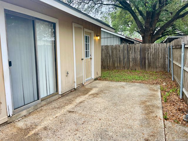 5308 GAWAIN DR, San Antonio, TX 78218