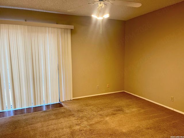 5308 GAWAIN DR, San Antonio, TX 78218