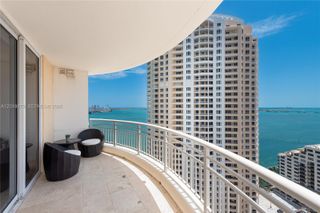 848 Brickell Key Dr 2703, Miami, FL 33131
