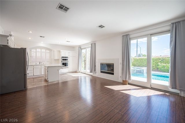 8747 Vista Cantera Court, Las Vegas, NV 89147