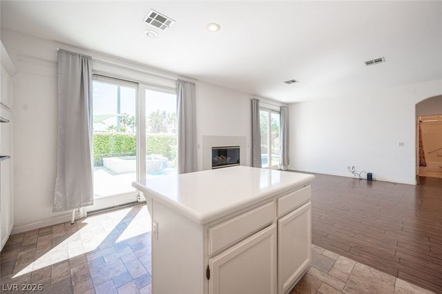 8747 Vista Cantera Court, Las Vegas, NV 89147