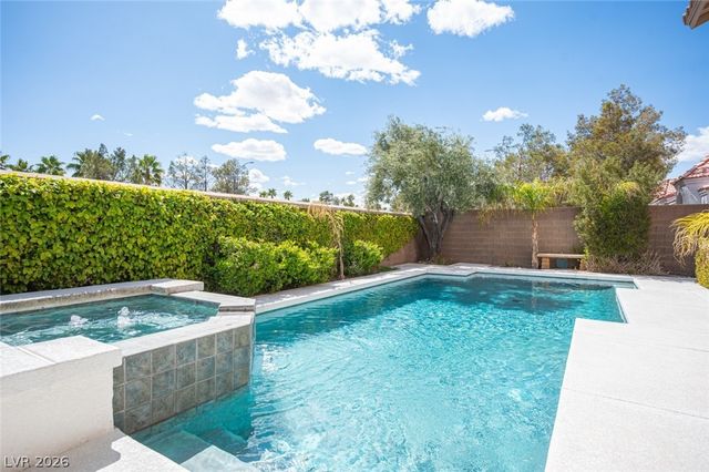 8747 Vista Cantera Court, Las Vegas, NV 89147