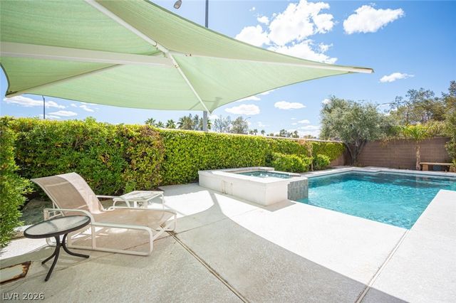 8747 Vista Cantera Court, Las Vegas, NV 89147