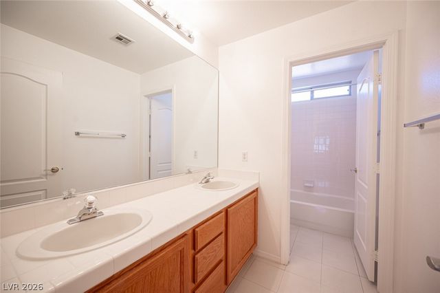 8747 Vista Cantera Court, Las Vegas, NV 89147