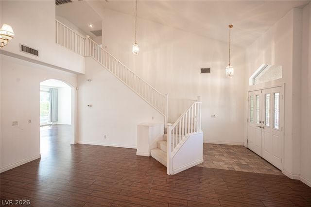 8747 Vista Cantera Court, Las Vegas, NV 89147