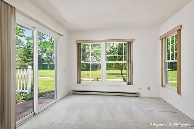 7227 Wheaton Lane 355, Fox Lake, IL 60020