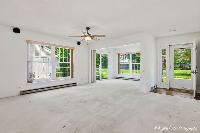 7227 Wheaton Lane 355, Fox Lake, IL 60020