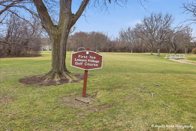7227 Wheaton Lane 355, Fox Lake, IL 60020