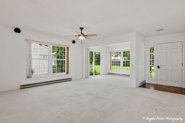 7227 Wheaton Lane 355, Fox Lake, IL 60020