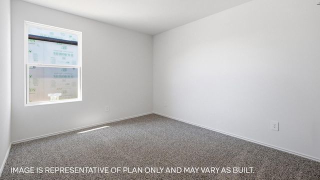 381 Ebbsfleet DR, Uhland, TX 78640