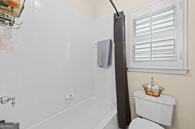 370 Kendemere Pointe, Roswell, GA 30075