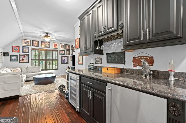 370 Kendemere Pointe, Roswell, GA 30075