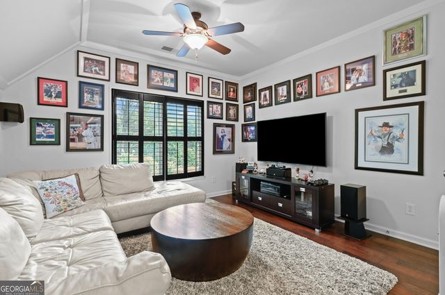 370 Kendemere Pointe, Roswell, GA 30075