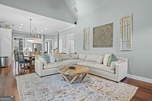 370 Kendemere Pointe, Roswell, GA 30075