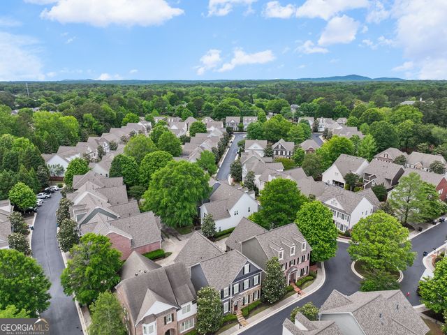 370 Kendemere Pointe, Roswell, GA 30075