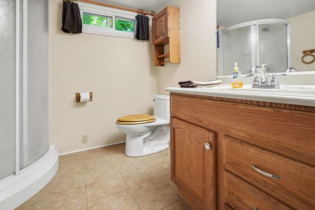 68 Walnut Drive, Woodruff, SC 29388