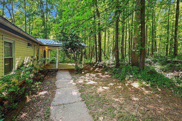 68 Walnut Drive, Woodruff, SC 29388