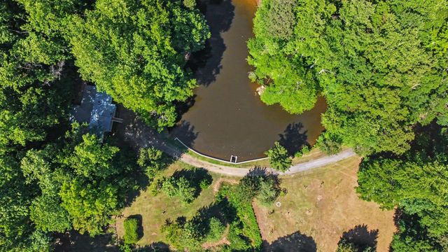 68 Walnut Drive, Woodruff, SC 29388