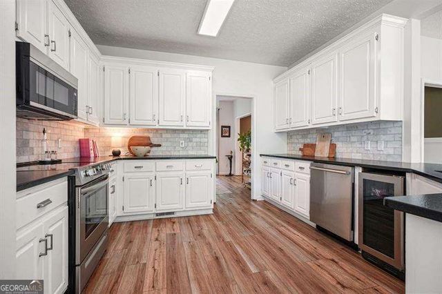 410 Windsor Way, Canton, GA 30115